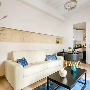  Apartamento Marais Saint Paul Ecouffes With Ac Francia